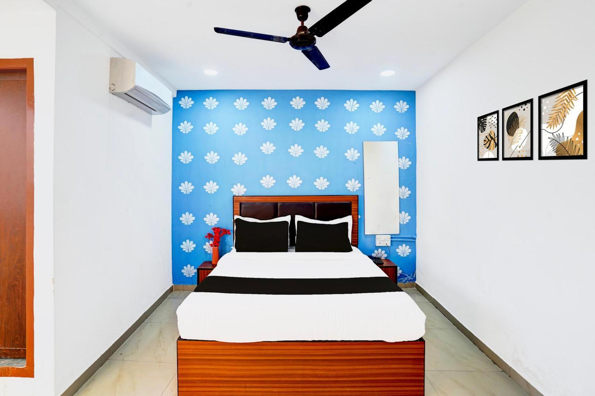 Super Hotel O Geeta Mandir Formerly Hotel Green Park アーメダバード エクステリア 写真